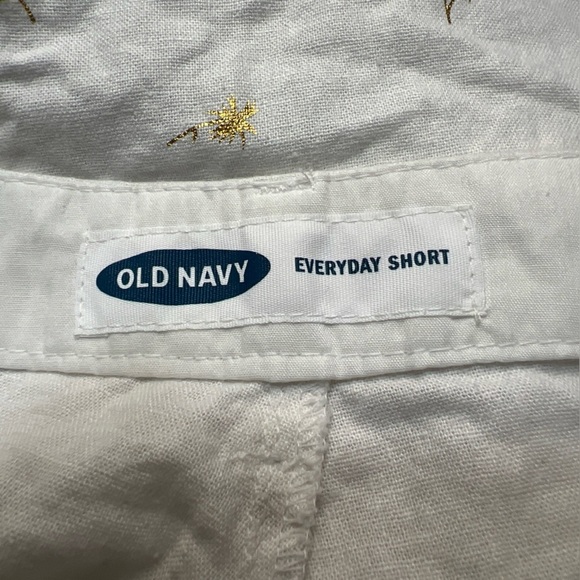 Old Navy White With Gold Palm Trees Linen Blend Casual Everyday Shorts - Picture 3 of 5